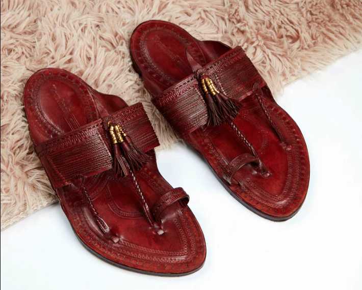 Classic Burgundy - Men's Kolhapuri Chappal: Timeless Elegance For The Modern Man  