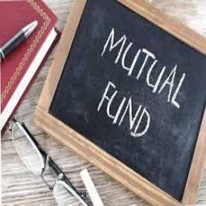 How Do Mutual Funds Benefit Investors In The Long Run?